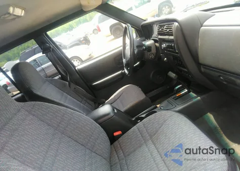 2001 Jeep Cherokee Sport from USA, damaged, VIN 1J4FF48S71L505419